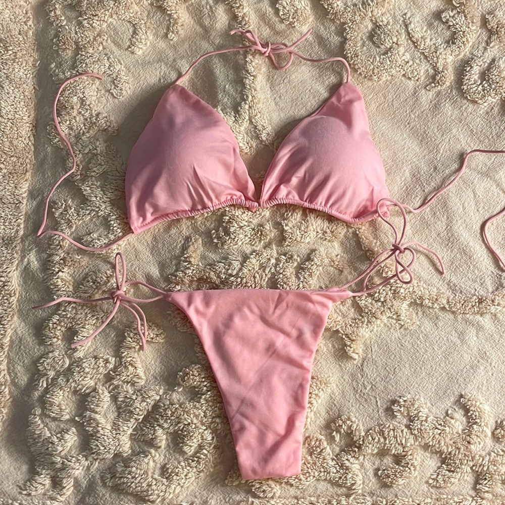 M 💕 Pink Sexy Bikini